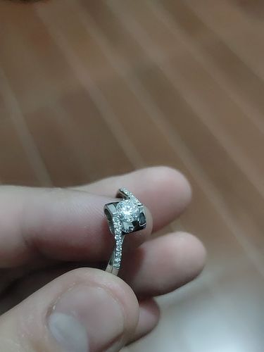 Customer photo review of Angel kiss Moissanite Sterling Silver Ring