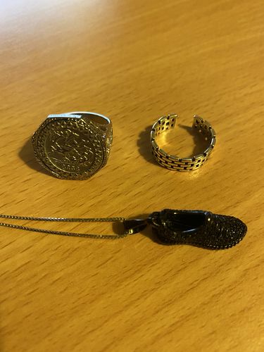 Customer photo review of BULLETHOLE - SILVER