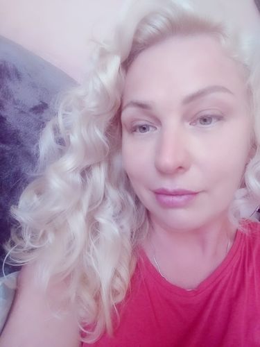 Customer photo review of Wireless Automatic Hair Curler