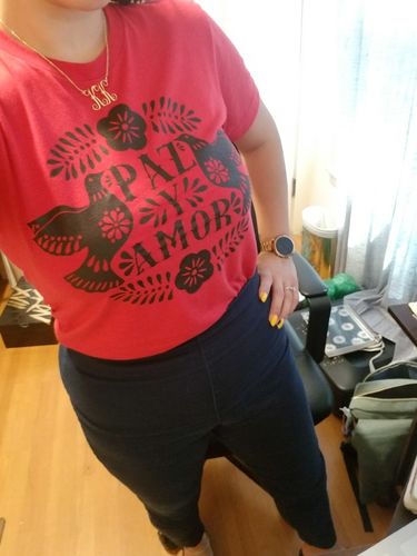 Customer photo review of Paz y Amor Tee