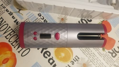 Customer photo review of Wireless Automatic Hair Curler