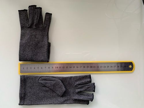 Customer photo review of NovaGlove™ - Arthritis Therapy Gloves (1 pair)