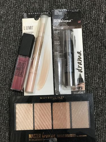 Customer photo review of Caja Surtida Loreal - Maybelline - L.A Colors - Venta al mayor 125PZS (LOMA)