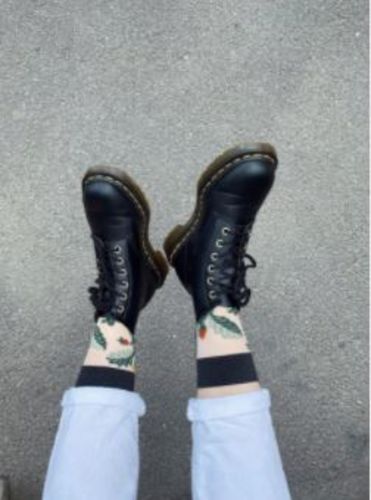 Customer photo review of Witty Socks Garden Collection