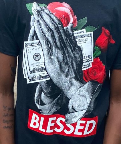 Customer photo review of Praying Blessed Tee Black (8044)