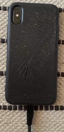 Customer photo review of Eco Friendly iPhone X / XS Phone Case - Palm Leaf in Charcoal Black
