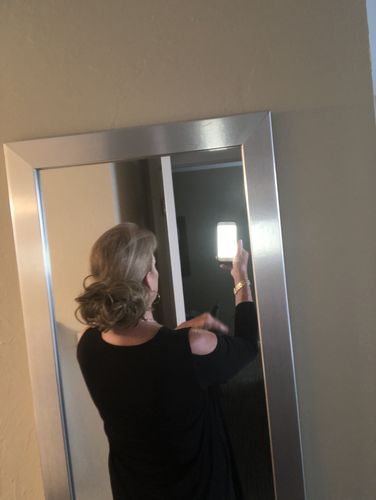 Customer photo review of JuvaBun Messy Bun