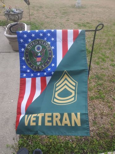 Customer photo review of US Army Rank Army Veteran Garden Flag Double-sided Print