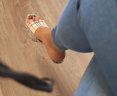 Customer photo review of Plaid Print Single Strap Platform Thin Heeled Sandals