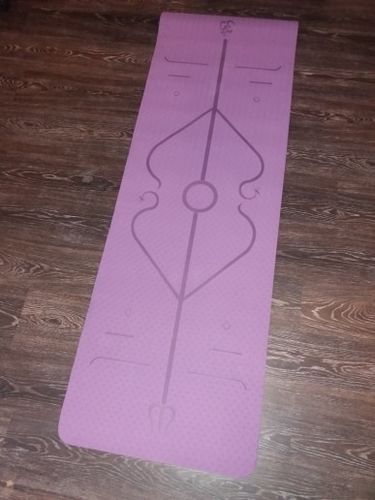 Customer photo review of Non Slip TPE Yoga Mat With Position Lines - Fitness Alignment Yoga Mat