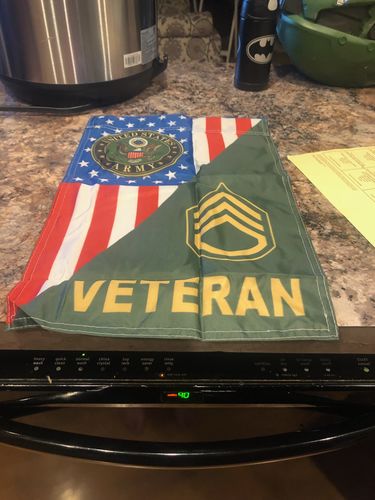 Customer photo review of US Army Rank Army Veteran Garden Flag Double-sided Print