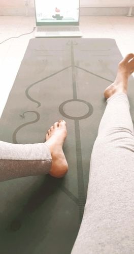 Customer photo review of Non Slip TPE Yoga Mat With Position Lines - Fitness Alignment Yoga Mat