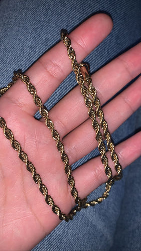Customer photo review of Rope Chain (Gold)