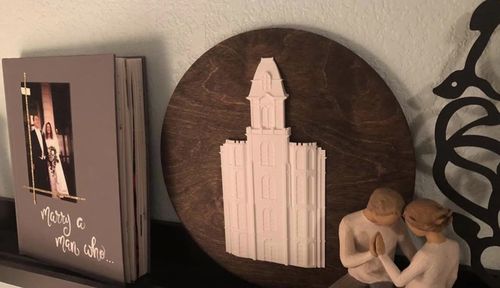Customer photo review of Temple Wall Plaque 12" Circle