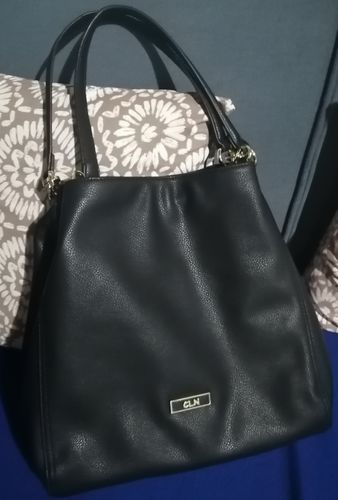Customer photo review of Friendliness Handbag