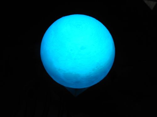 Customer photo review of 3D Lunar Mystical Lamp