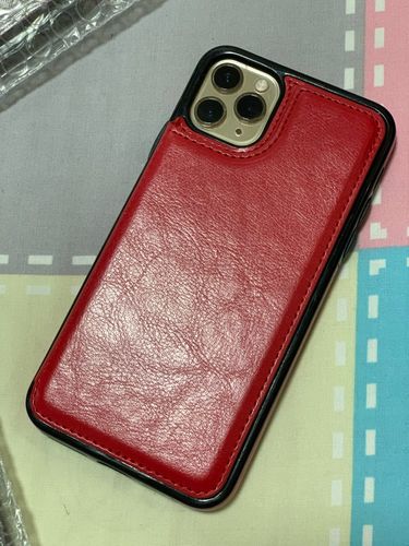 Customer photo review of Multi Card Holder Leather for IPhone