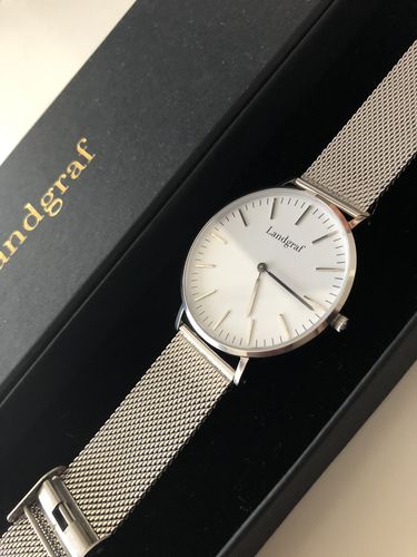 Customer photo review of London Edition Limited