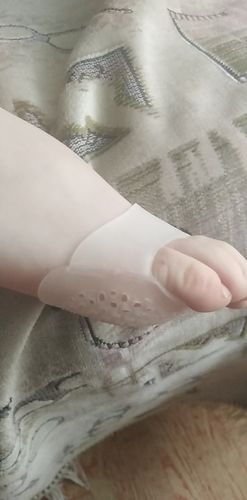 Customer photo review of Insoles Forefoot Pads for Women High Heel Shoes Foot Blister Care Toes Insert Pad Silicone Gel Insole Pain Relief Dropshipping