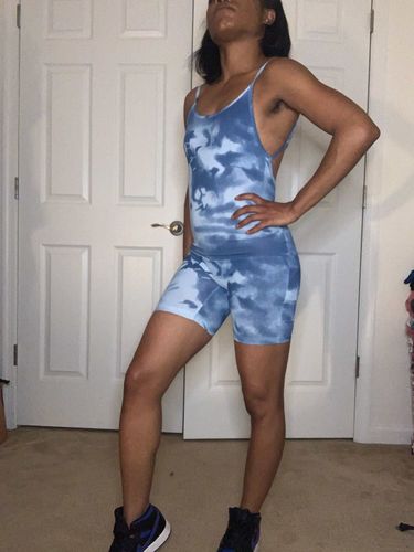Customer photo review of Combinaison short débardeur tye and dye
