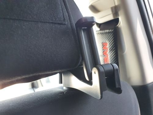 Customer photo review of Car Headrest Hook with Phone Holder Seat Back Hanger for Bag Handbag Purse Grocery Cloth Portable Multifunction Clips Organizer