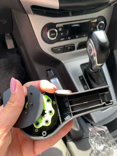 Customer photo review of Car Headrest Hook with Phone Holder Seat Back Hanger for Bag Handbag Purse Grocery Cloth Portable Multifunction Clips Organizer