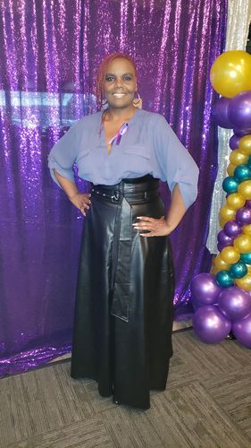 Customer photo review of High-Waist Belted PU Skirt