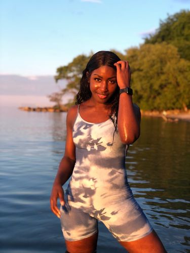 Customer photo review of Combinaison short débardeur tye and dye