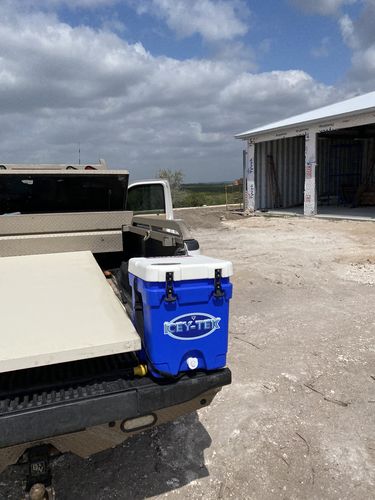 Customer photo review of ICEY-TEK 5 Gallon Roto-Molded Water Coolers