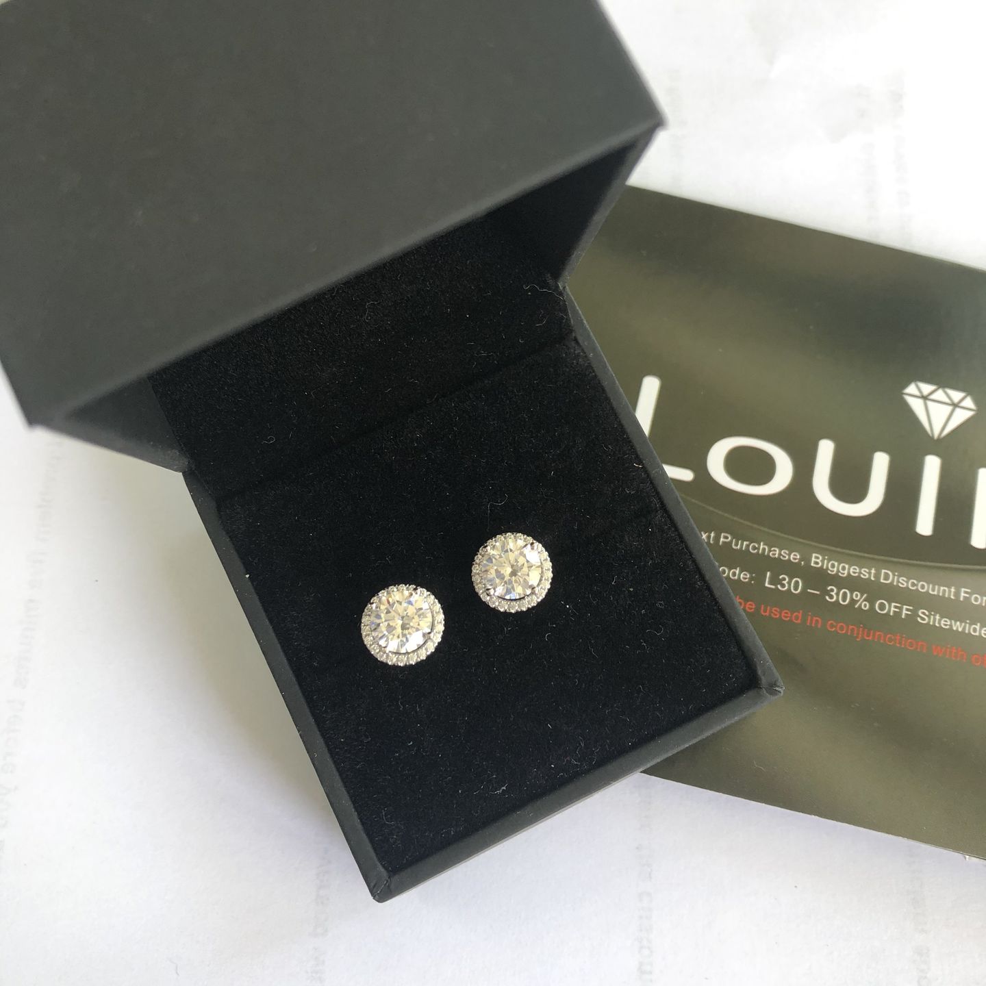 Customer photo review of Louily Sterling Silver Classic Halo Round Cut Earring