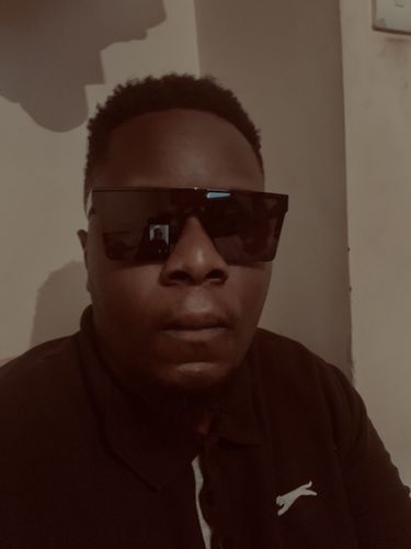 Customer photo review of Storm - Solid Black