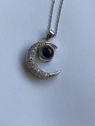 Customer photo review of Peakmart™ Halbmond mit Wunschfoto