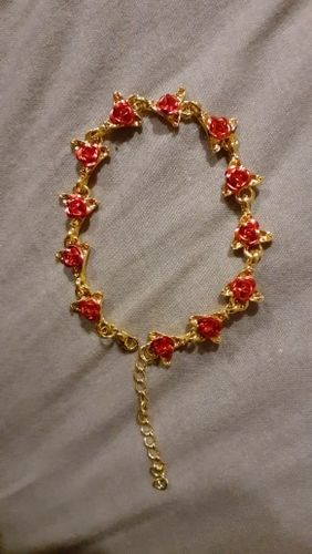 Customer photo review of Dozen Roses Bracelet