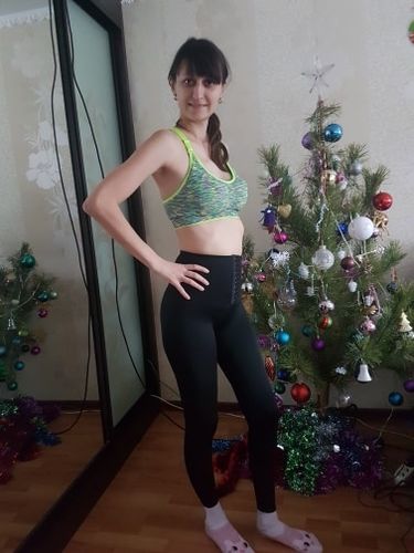 Customer photo review of Waist Shaper Leggings 2-in-1