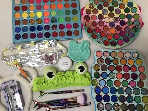 Customer photo review of Wild Box Vol 2