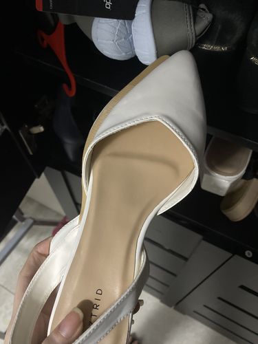 Customer photo review of Dawn White