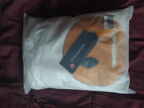 Customer photo review of Harajuku Style Secret Smile Hoodie