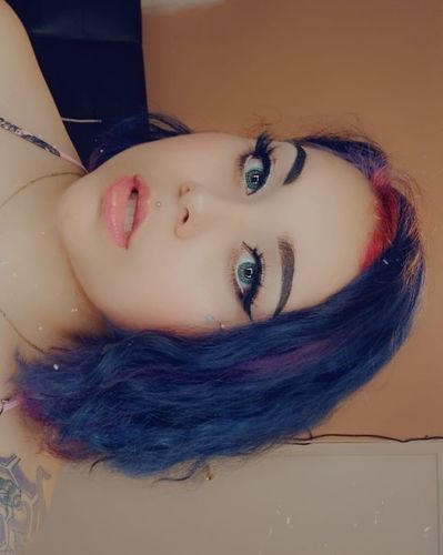 Customer photo review of Icoloured® Ice Green Colored Contact Lenses