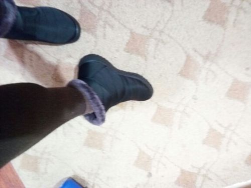 Customer photo review of Waterproof Womens Snow Boots