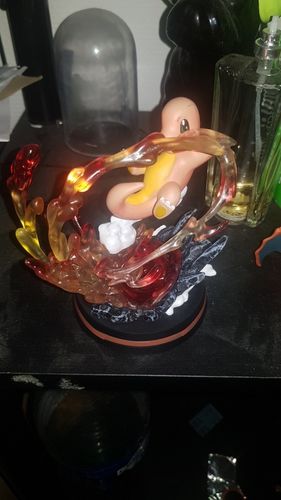 Customer photo review of Figurine Dragon<br> Salamèche