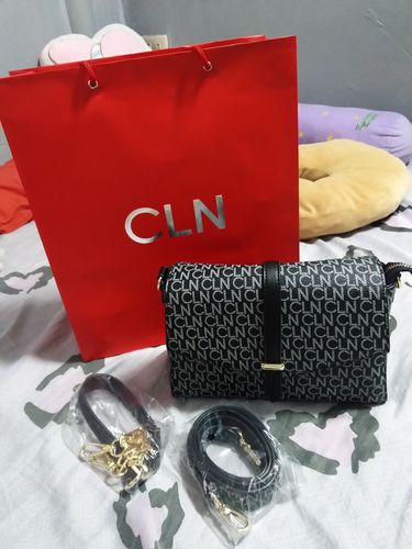 Customer photo review of Selflessness Sling Bag