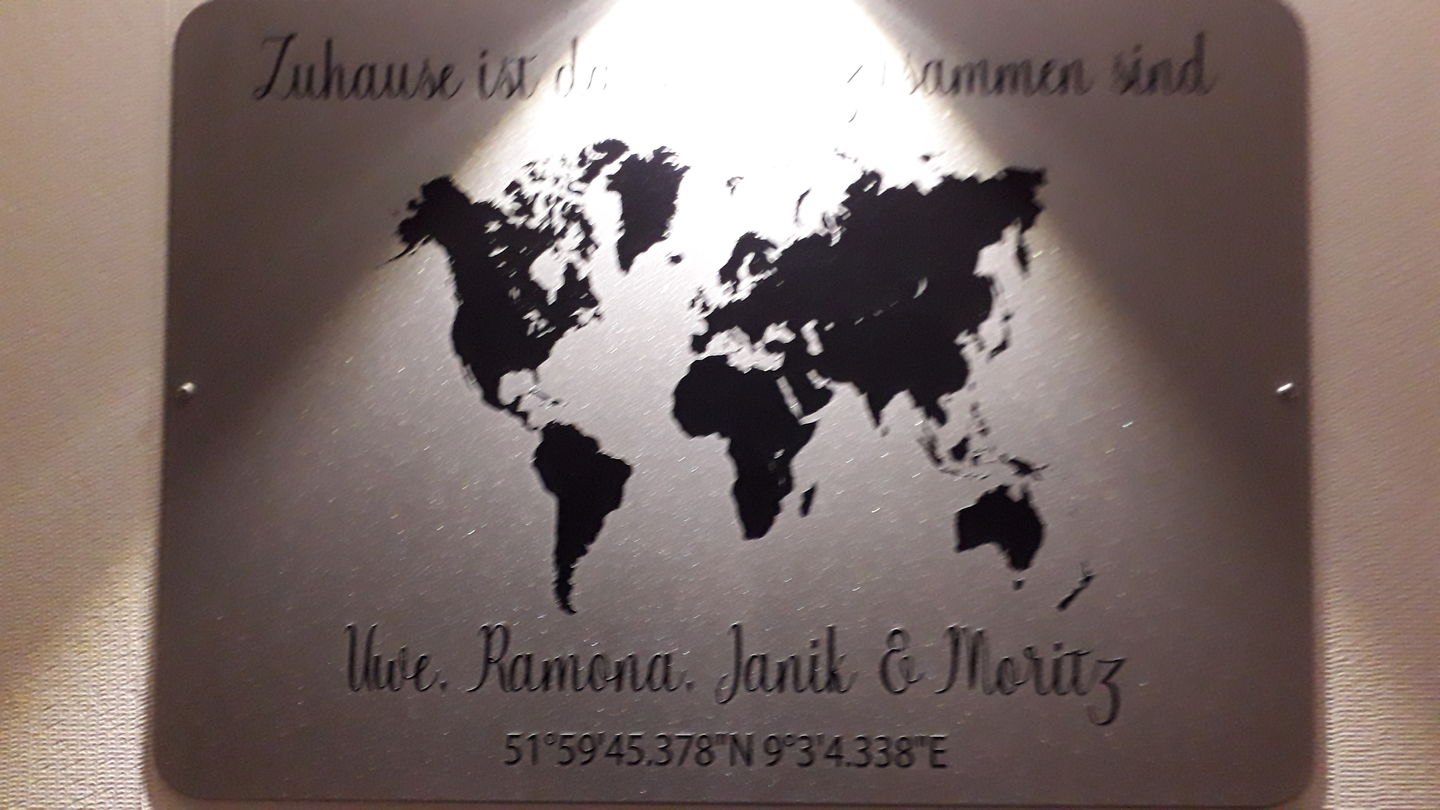 Customer photo review of Geschenk Weltkarte mit Koordinaten - personalisiert