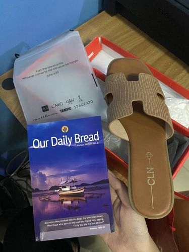 Customer photo review of Geraldton Flat Slides