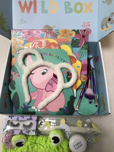 Customer photo review of Wild Box Vol 2