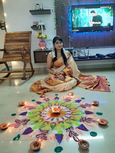 Customer photo review of Rice White Woven Paithani Saree