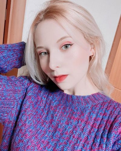 Customer photo review of Icoloured® Polar Lights Grey Colored Contact Lenses