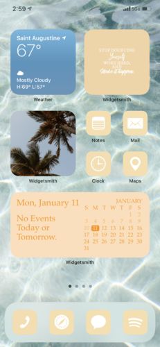 Customer photo review of HOLIDAY iOS 14 ICONS