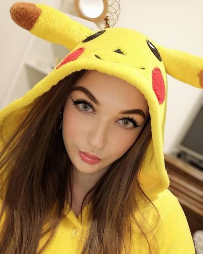 Customer photo review of Icoloured® Polar Lights Grey Colored Contact Lenses