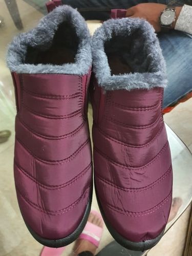 Customer photo review of Waterproof Womens Snow Boots