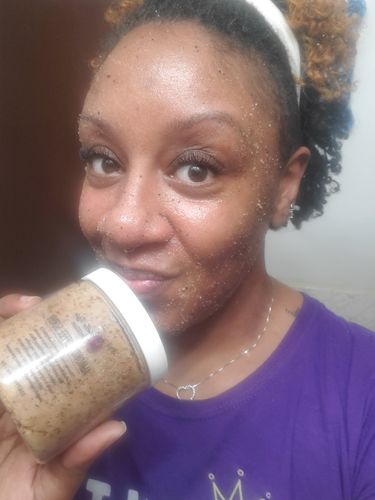 Customer photo review of ( Sugar Scrub ) Almond Coffee